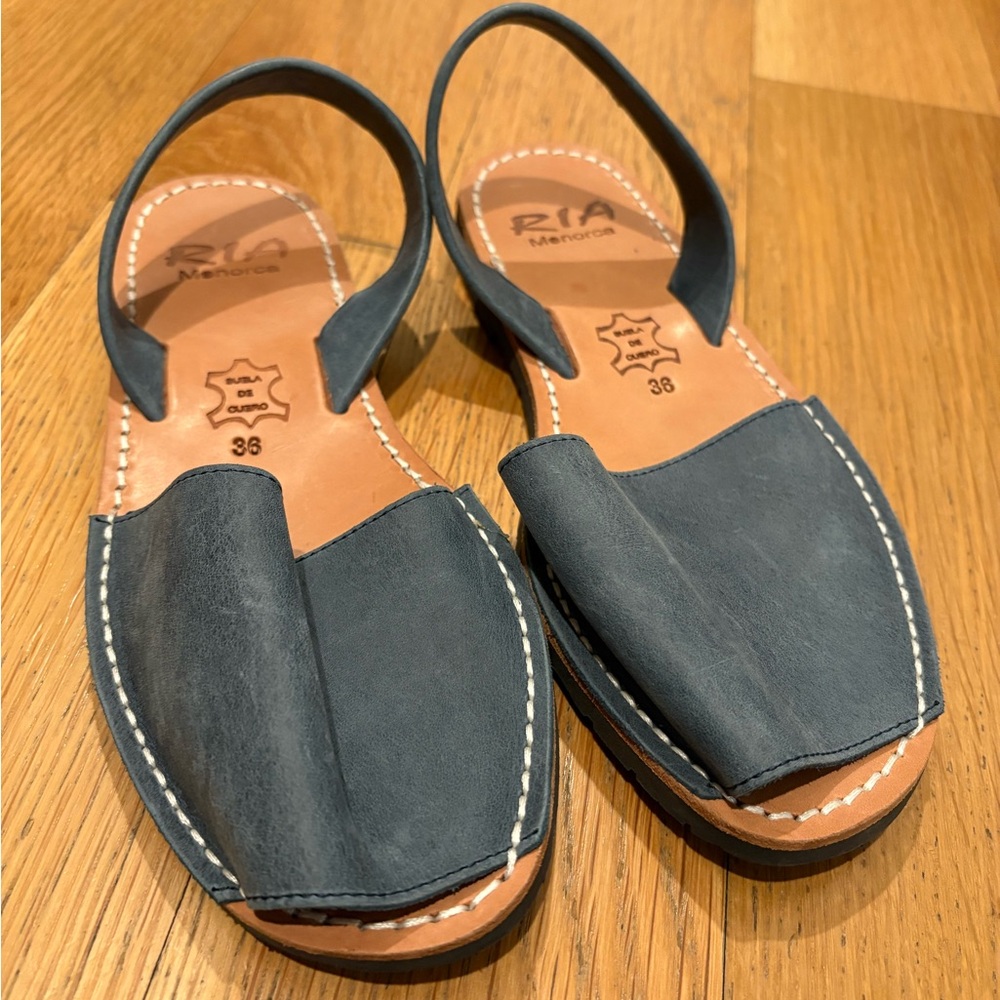 Ria Abarcas Menorca Sandals 36